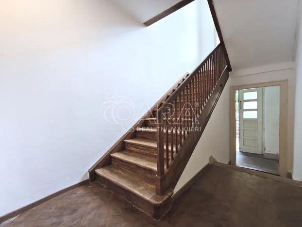 Pronájem bytu 2+kk, Praha - Vinohrady, Květná, 45 m2