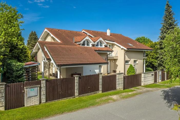 Prodej rodinného domu, Praha - Klánovice, Jeníkovická, 260 m2