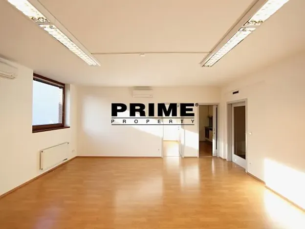 Pronájem kanceláře, Praha - Smíchov, Štefánikova, 83 m2