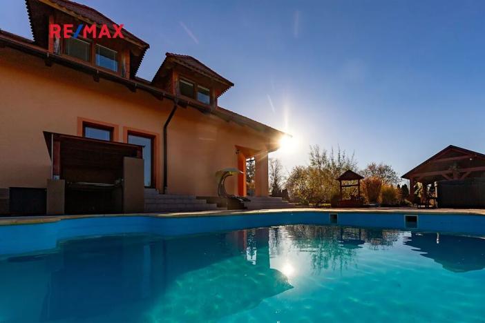 Prodej rodinného domu, Chlumčany, Sluneční, 636 m2