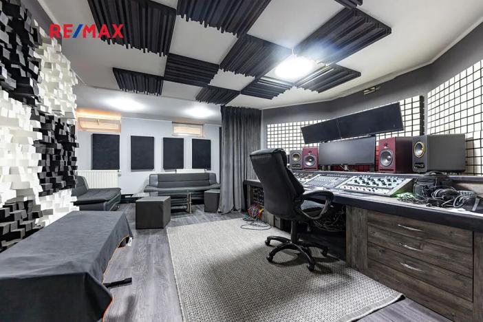 Prodej rodinného domu, Chlumčany, Sluneční, 636 m2