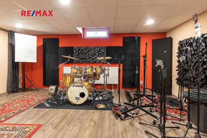 Prodej rodinného domu, Chlumčany, Sluneční, 636 m2