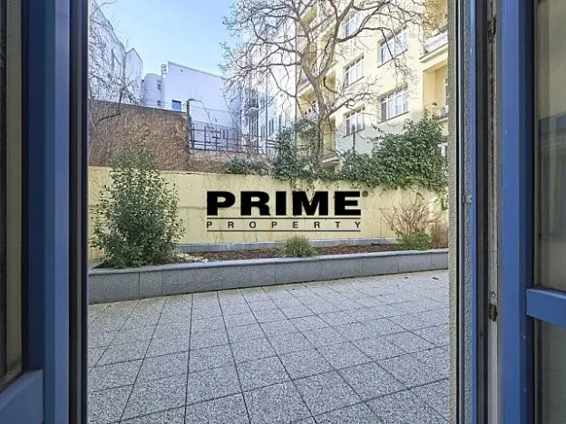 Pronájem kanceláře, Praha - Nové Město, Klimentská, 101 m2