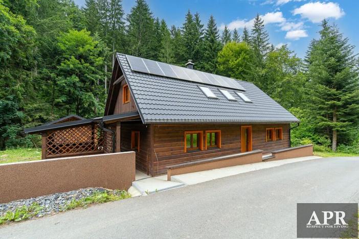 Prodej chalupy, Halenkov, 158 m2