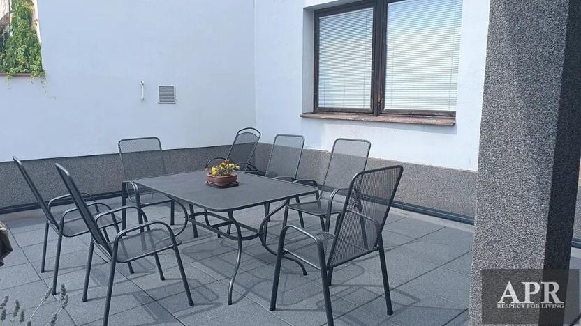 Pronájem bytu 1+kk, Uherský Brod, Mariánské nám., 25 m2