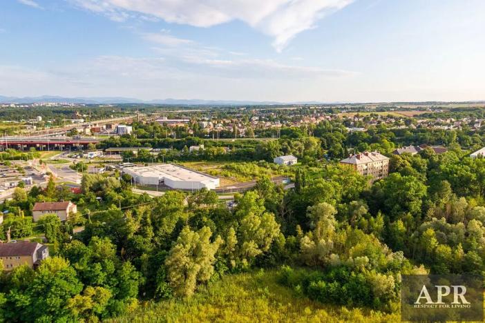 Prodej obchodního prostoru, Ostrava, 19777 m2
