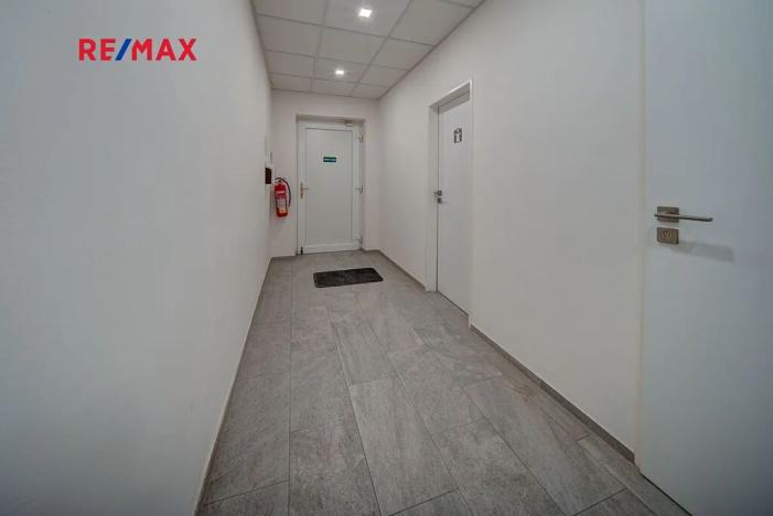 Pronájem kanceláře, Chlumec nad Cidlinou, Rooseveltova, 18 m2