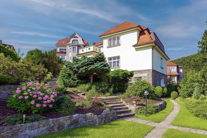 Pronájem vily, Černošice, V Horce, 300 m2