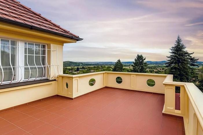 Pronájem vily, Černošice, V Horce, 300 m2