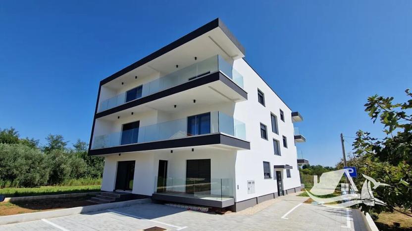 Prodej bytu 3+kk, Privlaka, Chorvatsko, 94 m2