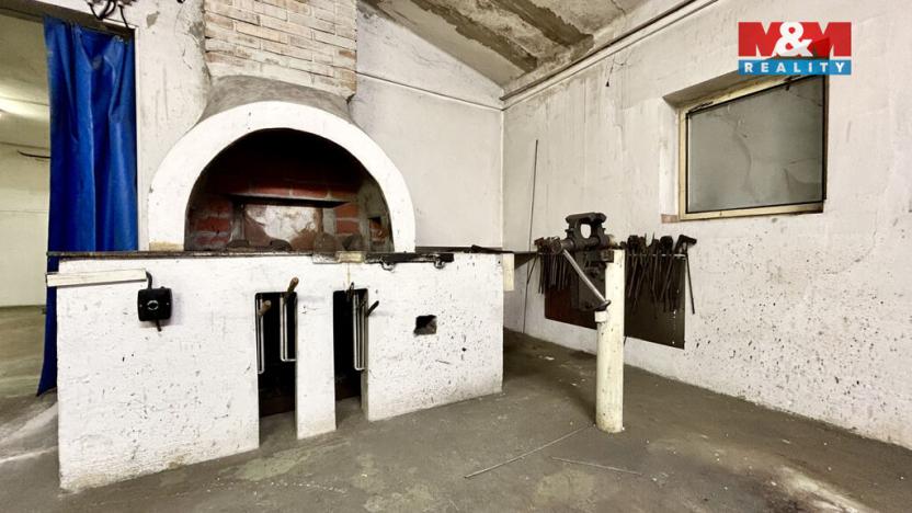 Pronájem výrobních prostor, Benátky nad Jizerou - Benátky nad Jizerou I, 700 m2