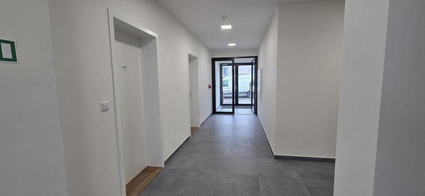 Pronájem bytu 2+kk, Praha - Chodov, K dubu, 41 m2