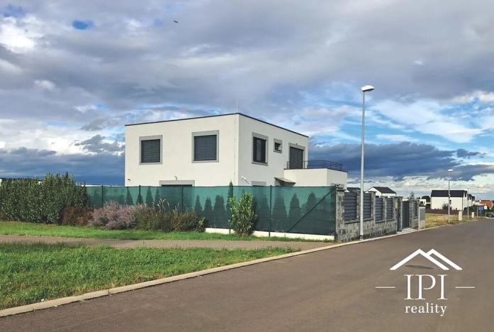 Prodej rodinného domu, Praha - Březiněves, 155 m2