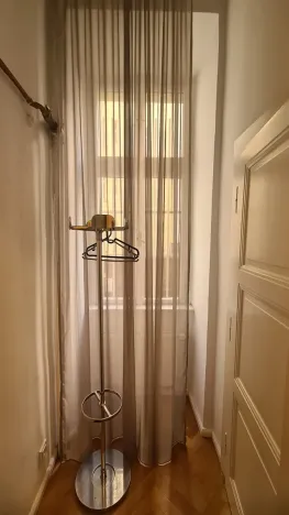 Pronájem bytu 2+1, Praha - Nové Město, Na výtoni, 85 m2