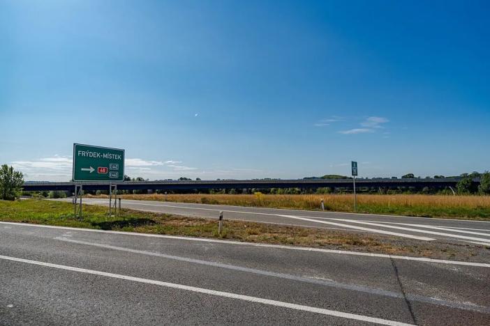 Prodej komerčního pozemku, Bělotín, 9952 m2