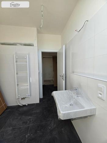 Prodej bytu 2+kk, Dobřichovice, Souběžná, 54 m2