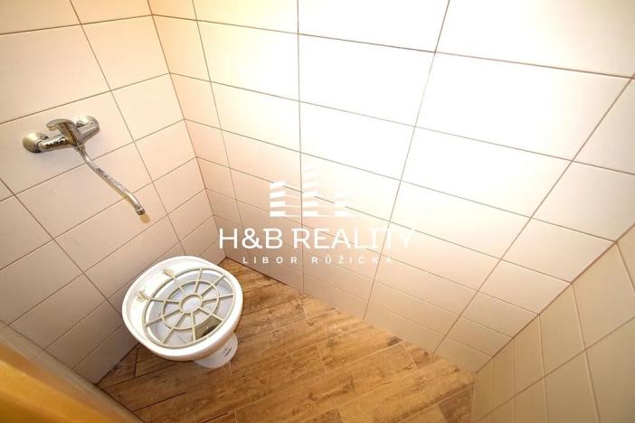 Pronájem obchodního prostoru, Praha - Malá Strana, Malostranské náměstí, 210 m2