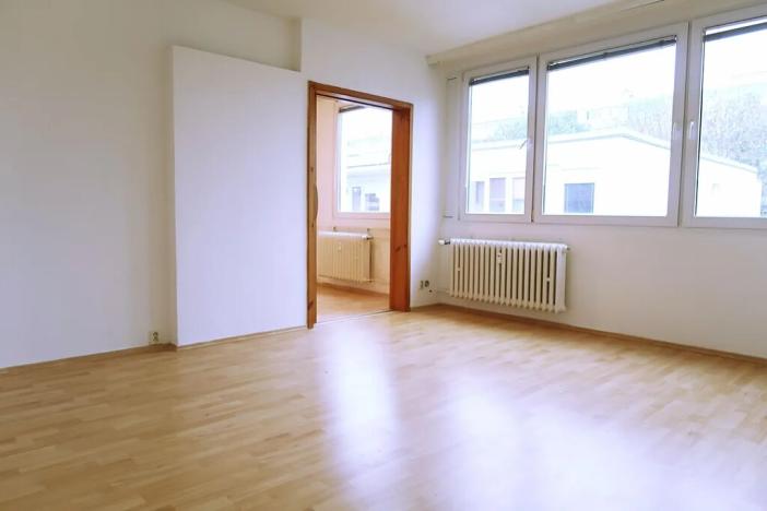 Prodej bytu 3+1, Praha - Prosek, Bohušovická, 55 m2