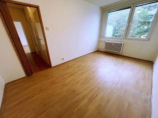 Prodej bytu 3+1, Praha - Prosek, Bohušovická, 55 m2