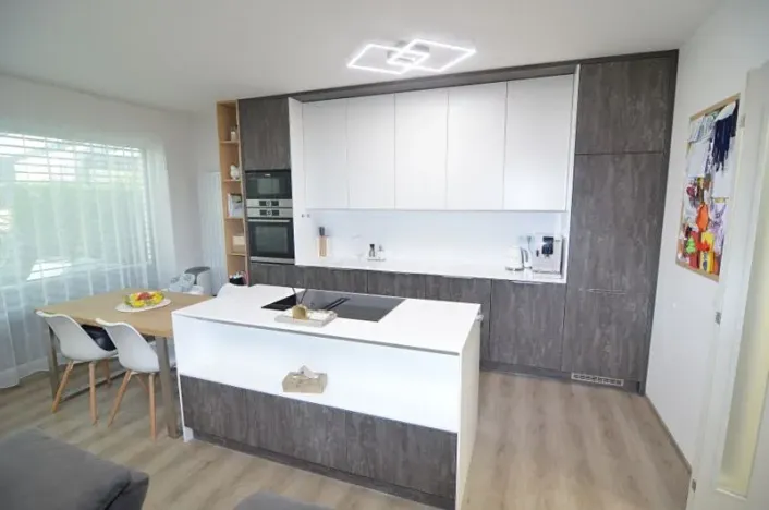 Prodej rodinného domu, Vestec, Vrbová, 153 m2