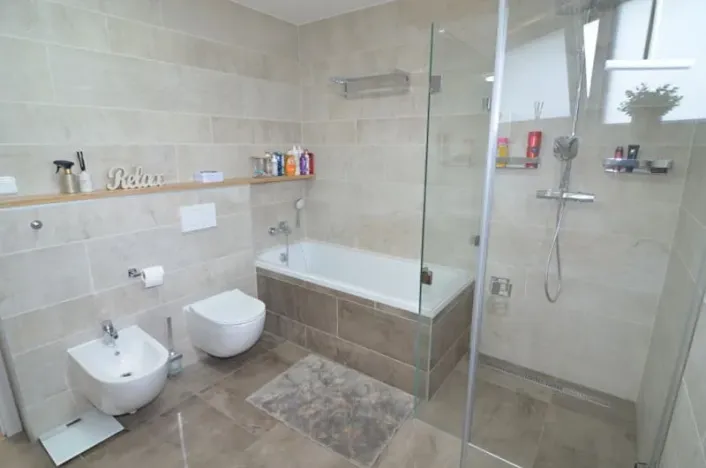 Prodej rodinného domu, Vestec, Vrbová, 153 m2