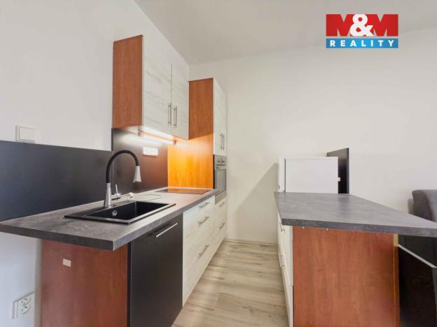 Pronájem bytu 2+kk, Karviná - Nové Město, Havířská, 35 m2