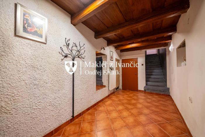 Pronájem rodinného domu, Ivančice, Jana Schwarze, 178 m2