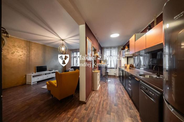 Pronájem rodinného domu, Ivančice, Jana Schwarze, 178 m2