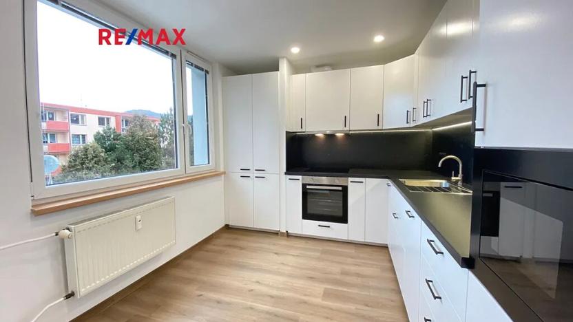 Pronájem bytu 3+1, Sobotín, 75 m2