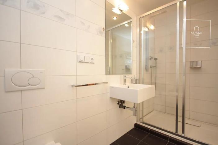 Pronájem bytu 4+kk, Praha - Nové Město, Senovážné náměstí, 130 m2