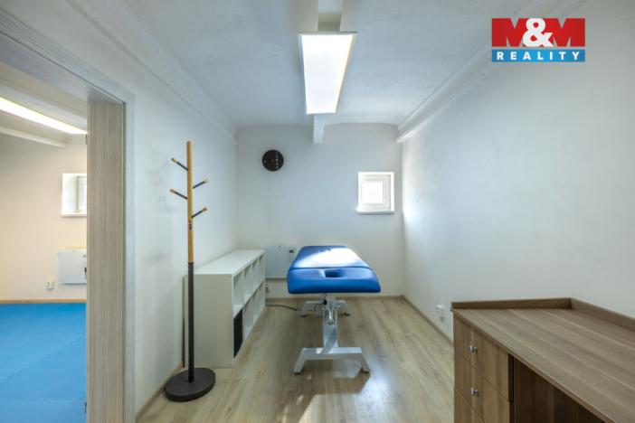 Pronájem obchodního prostoru, Louny, Josefa Schovánka, 50 m2