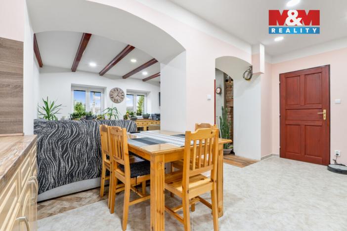 Prodej rodinného domu, Žalany, Pražská, 167 m2