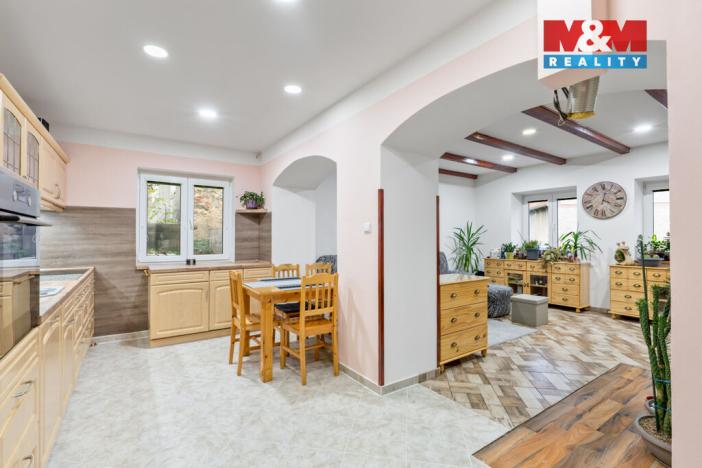 Prodej rodinného domu, Žalany, Pražská, 167 m2