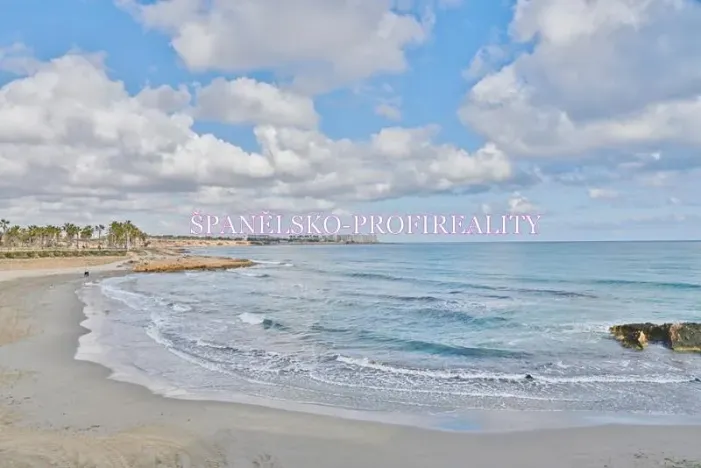 Prodej rodinného domu, Guardamar del Segura, Španělsko, 82 m2