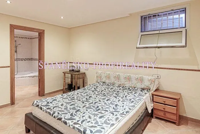 Prodej vily, Torrevieja, Španělsko, 116 m2