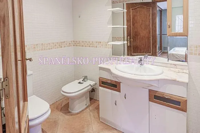 Prodej vily, Torrevieja, Španělsko, 116 m2