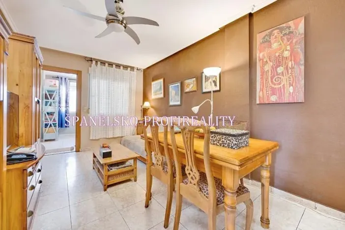 Prodej rodinného domu, Torrevieja, Španělsko, Ronda César Cánovas Girada, 50 m2