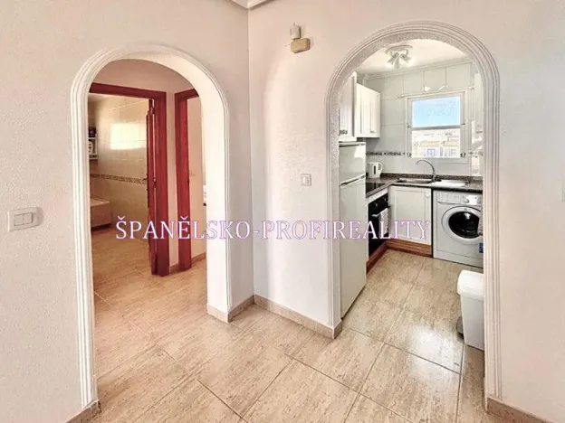 Prodej bytu 3+1, Torrevieja, Španělsko, 65 m2