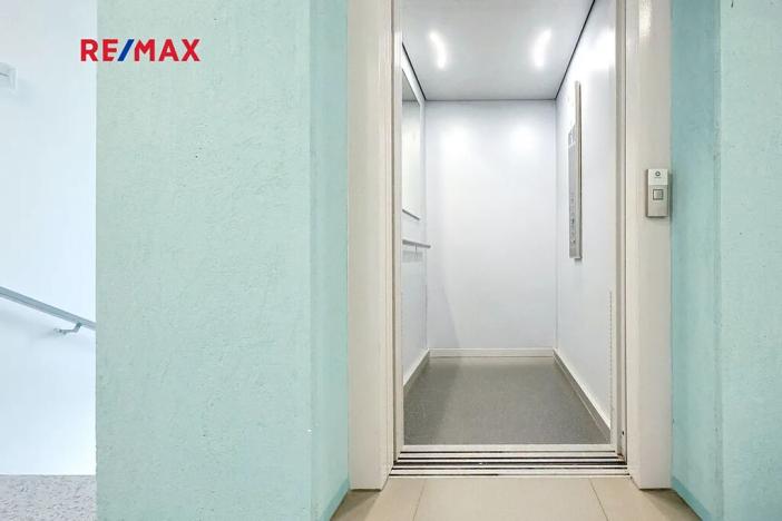 Pronájem bytu 2+kk, Plzeň, Na Chmelnicích, 54 m2