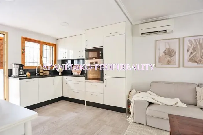 Prodej vily, Torrevieja, Španělsko, 46 m2