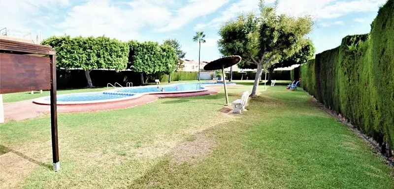 Prodej bytu 3+kk, Torrevieja, Španělsko, Calle Mar García Torregrosa, 54 m2