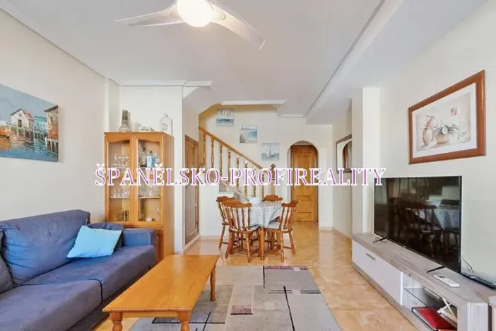 Prodej bytu 3+1, Torrevieja, Španělsko, 75 m2