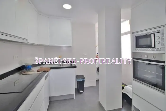 Prodej bytu 2+kk, Torrevieja, Španělsko, 56 m2