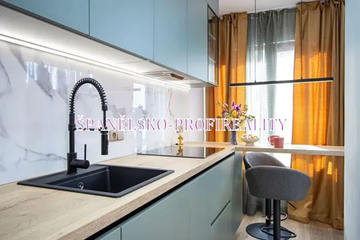 Prodej bytu 3+kk, Alicante, Španělsko, 75 m2