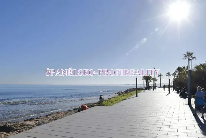 Prodej bytu 3+kk, Torrevieja, Španělsko, 55 m2