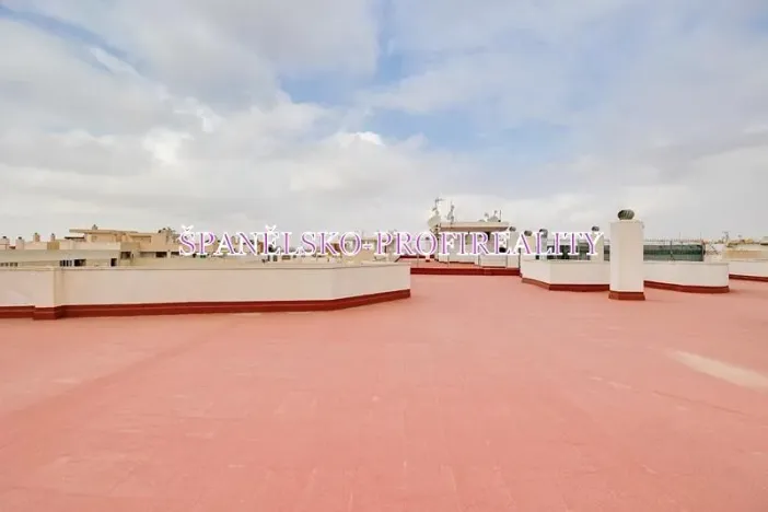 Prodej bytu 3+kk, Torrevieja, Španělsko, 55 m2