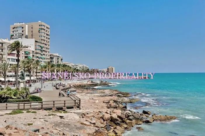 Prodej bytu 4+kk, Torrevieja, Španělsko, 80 m2