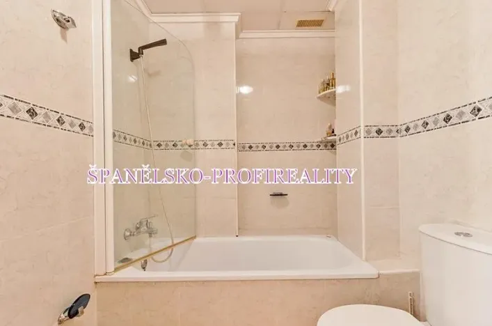 Prodej bytu 2+kk, Torrevieja, Španělsko, 50 m2