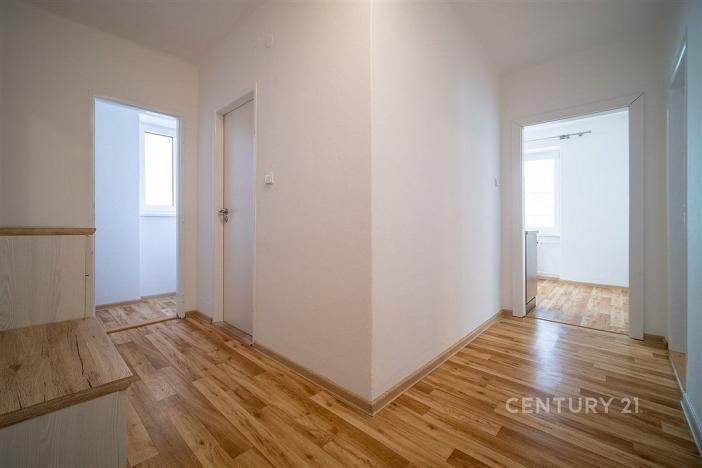 Pronájem bytu 2+1, České Budějovice - České Budějovice 6, Polní, 61 m2