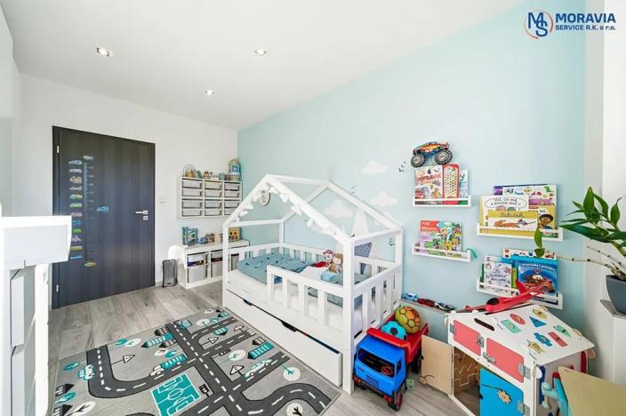 Prodej bytu 3+1, Ostrava, Středoškolská, 68 m2